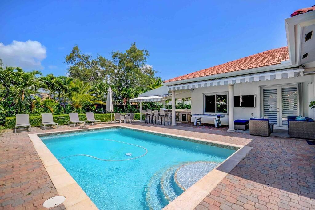 Beautiful house + heated pool/17 guest,básquetball Cutler Bay Exterior foto