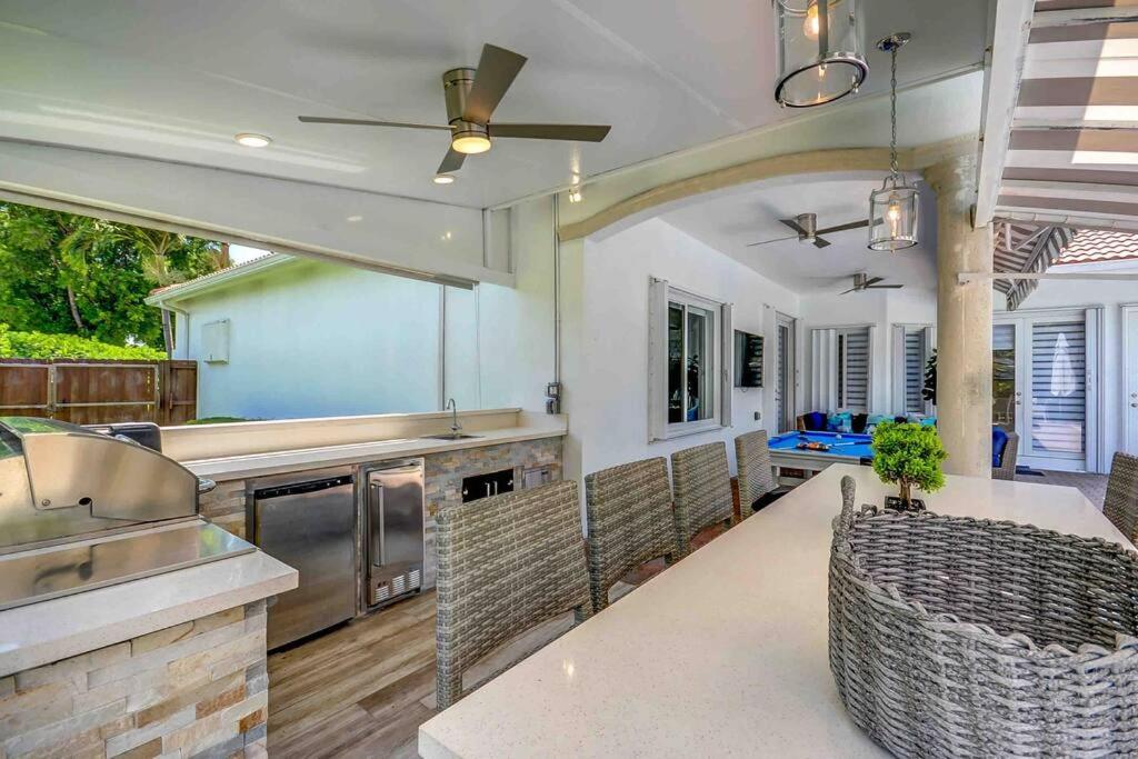 Beautiful house + heated pool/17 guest,básquetball Cutler Bay Exterior foto